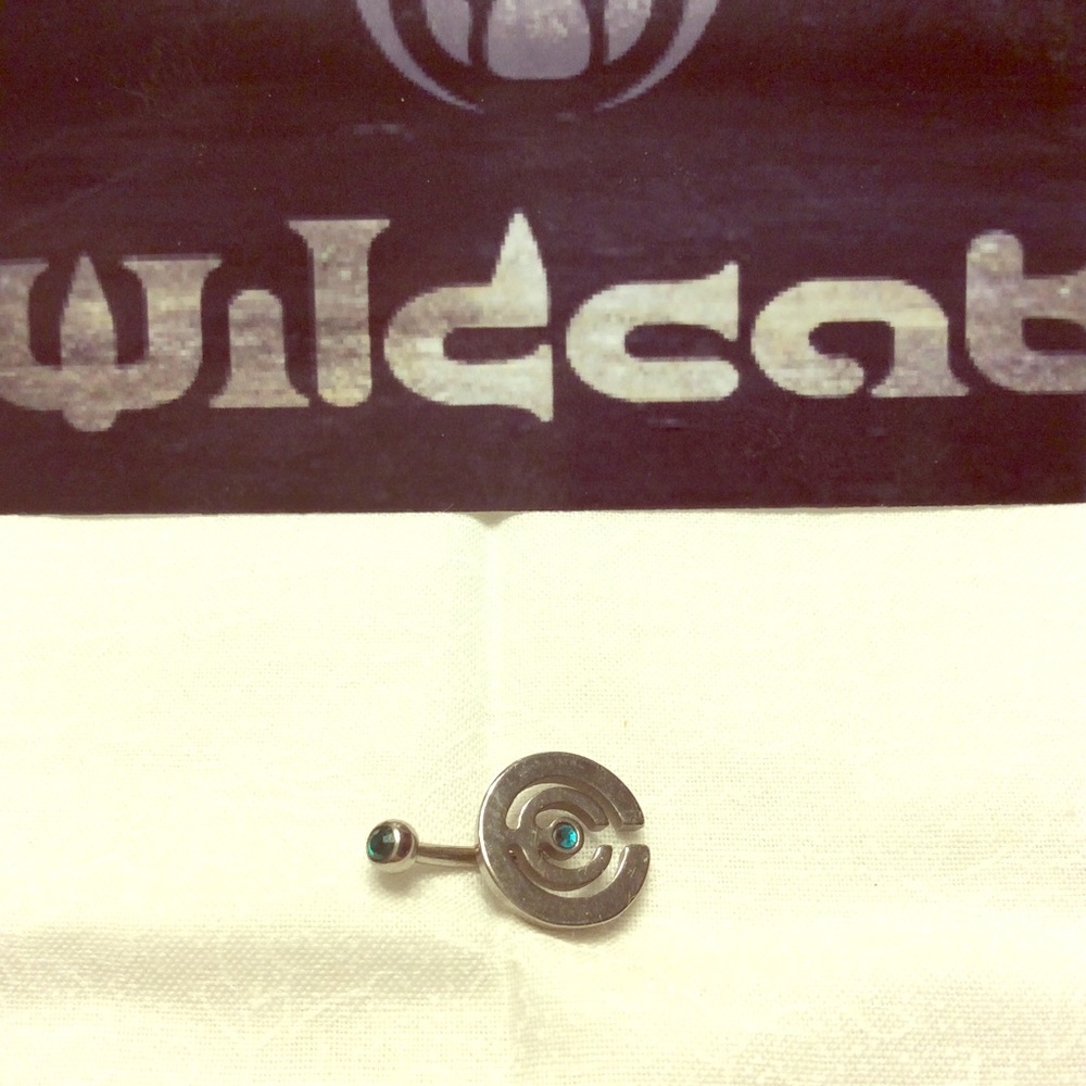 Wildcat Atlantis Titanium Belly Piercing